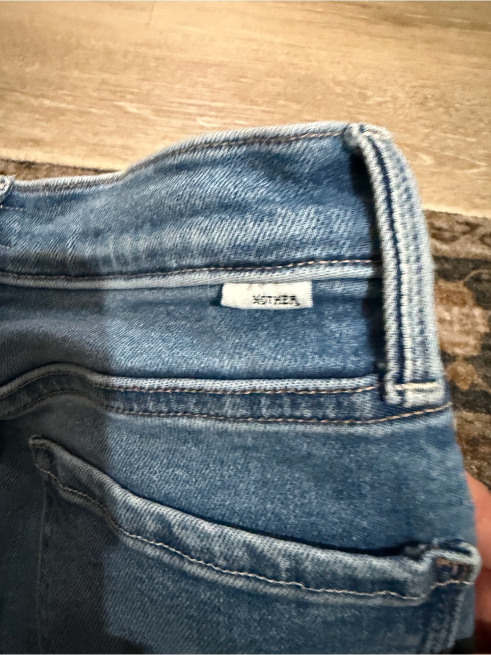MOTHER Lil’ rambler zip flood jeans Petite High-Rise Straight Jeans in Blue - Picture 8 of 9